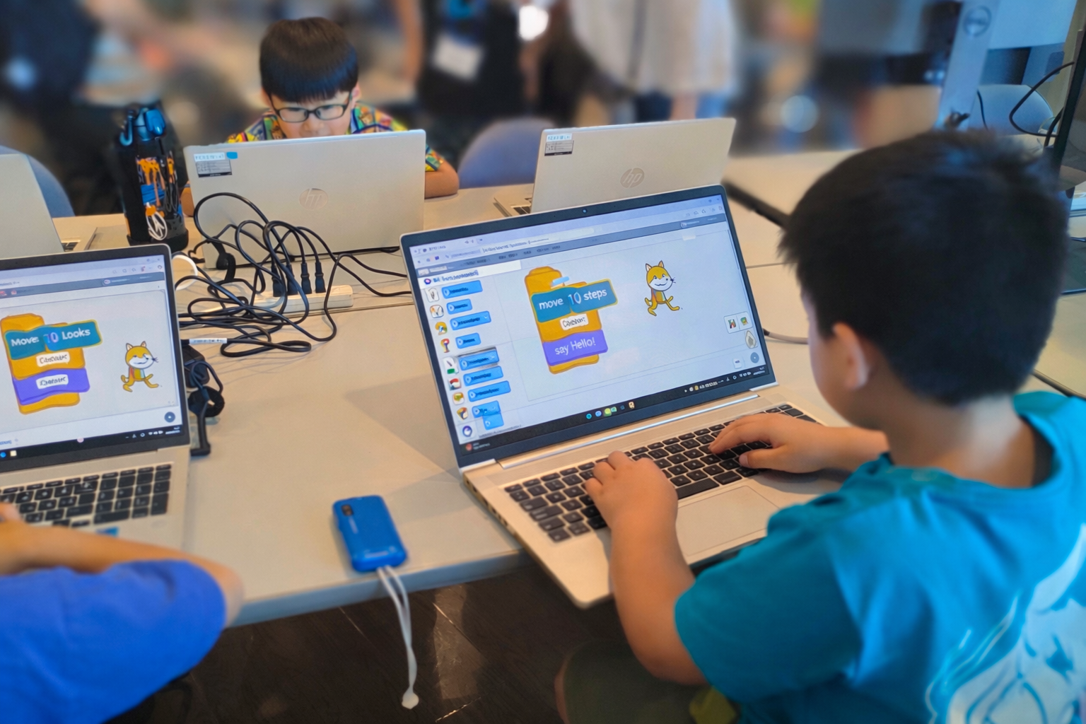 Scratchプログラミング基礎体験のイラスト